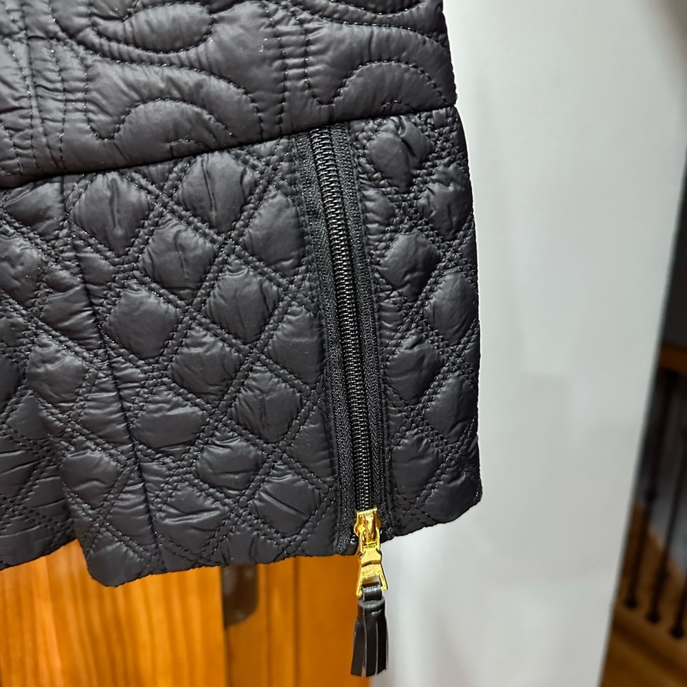 Jacket - Picture 2 of 10